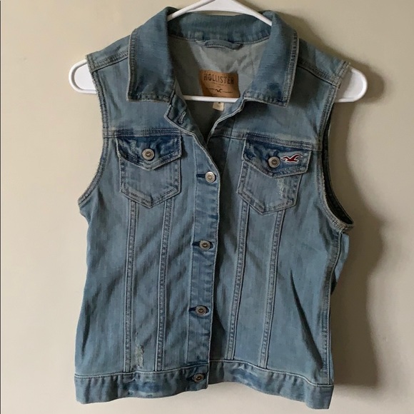 Hollister Jackets & Blazers - EUC Hollister Jean Vest